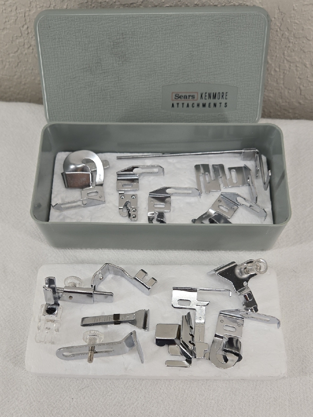 Sears Kenmore Sewing Machine Attachments Foot Kit